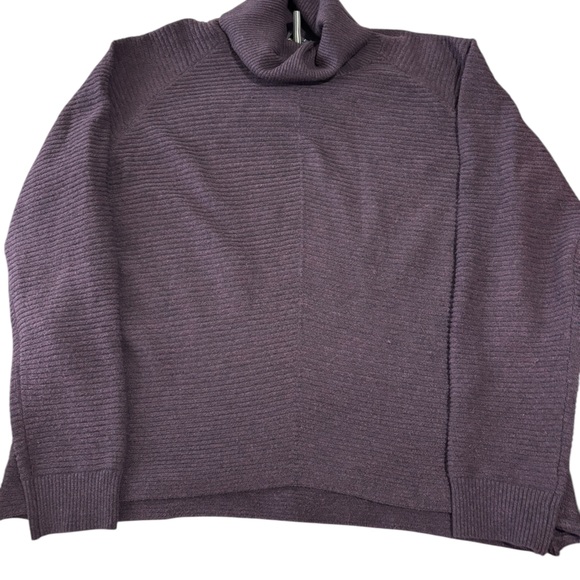 Kuhl Women's XL Wool Blend Ribbed Turtleneck Sweater Purple Outdoor Cozy Casual - Picture 4 of 11